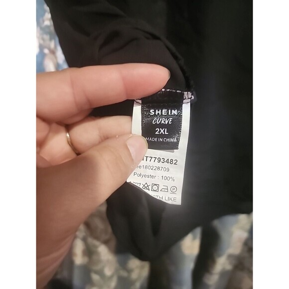 Shein Curve 2XL Black Dress Shirt Lace Sleeves Casual - Picture 3 of 3